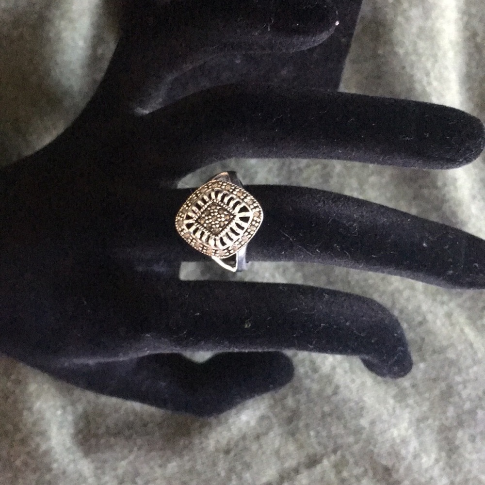 Sterling silver earring and ring set S24